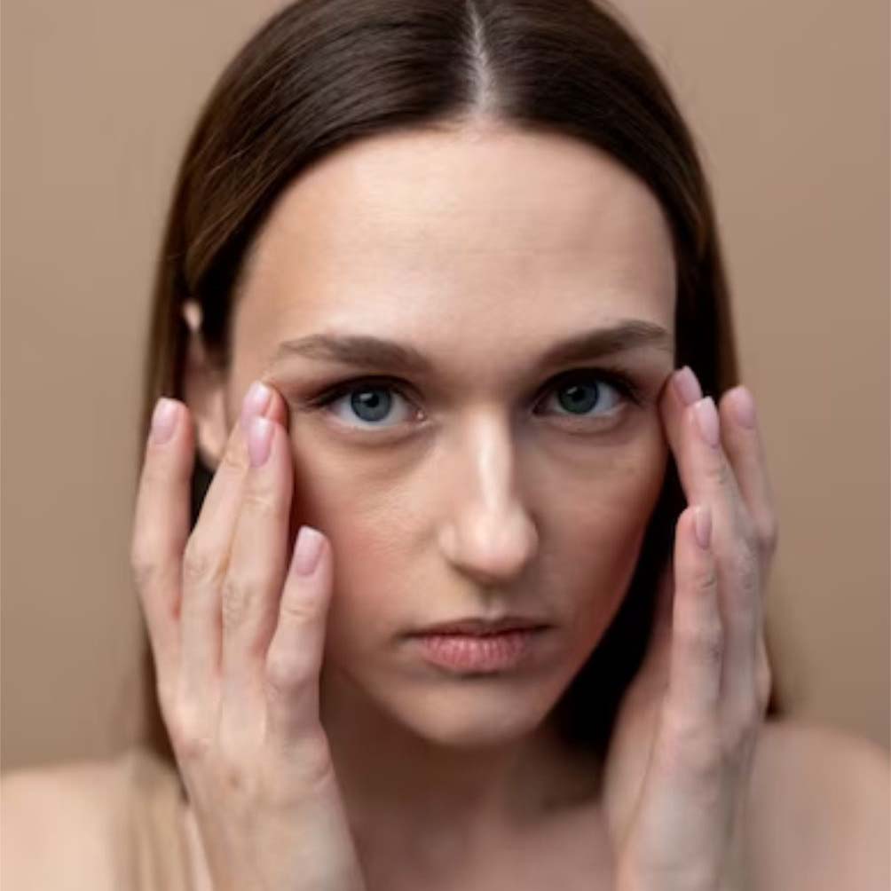 Get rid of those dark circles and tired sunken eyes with best skin clinic in North India
